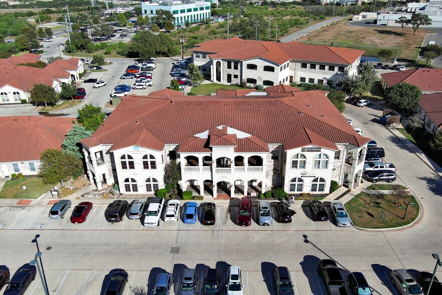 More Photos Of 1314 E Sonterra Blvd, San Antonio Medical For Sale
