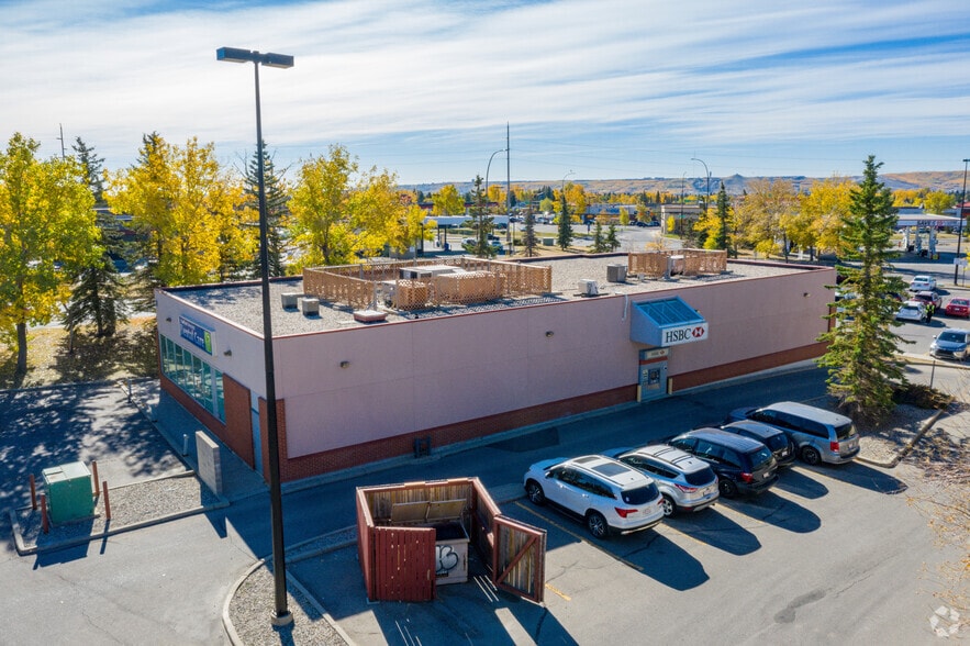 More Photos Of 75 Crowfoot Cres NW, Calgary Bank For Lease