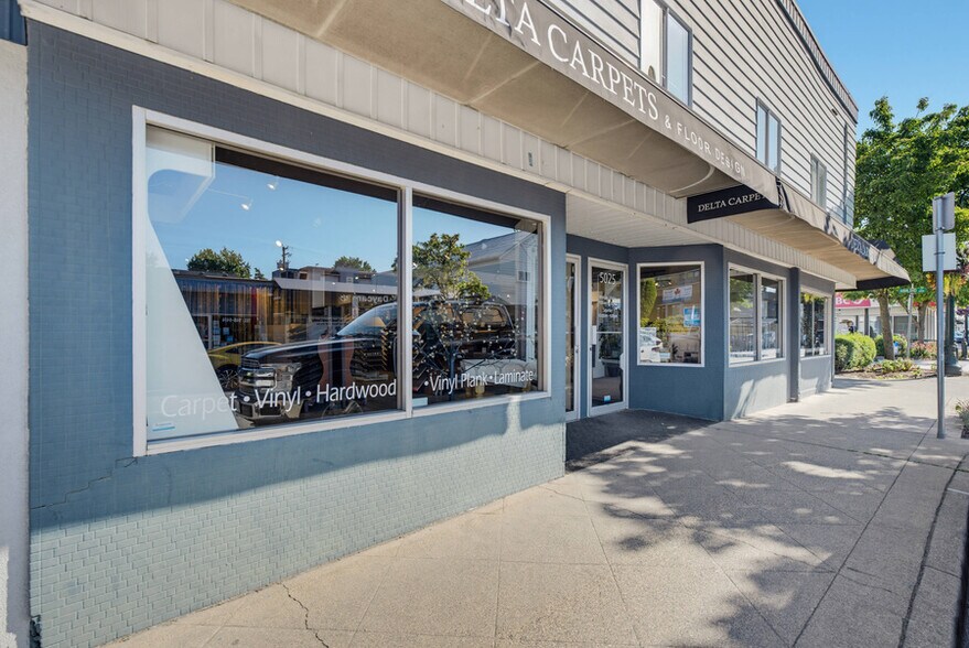 More Photos Of 5019 48 Av, Delta Storefront Retail Office For Sale