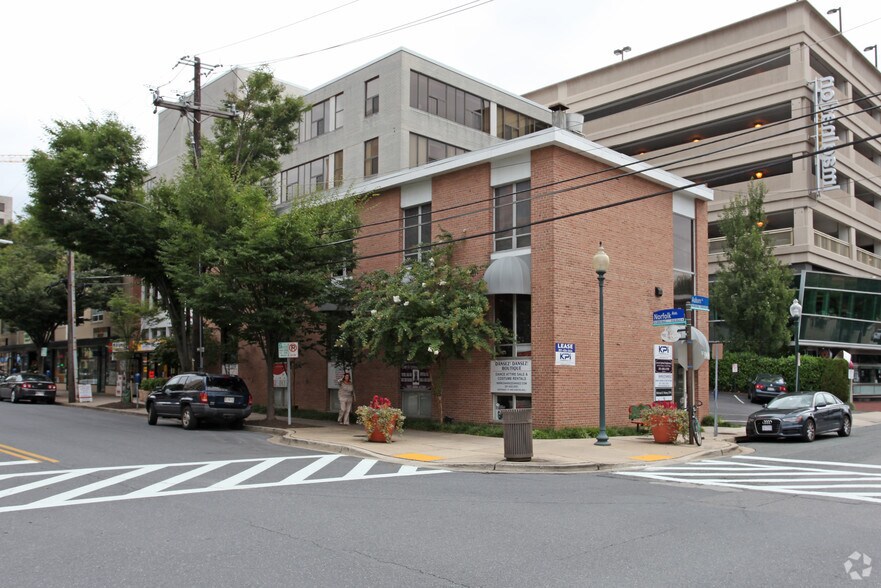 More Photos Of 4900 Auburn Ave, Bethesda Storefront Retail Office For Lease