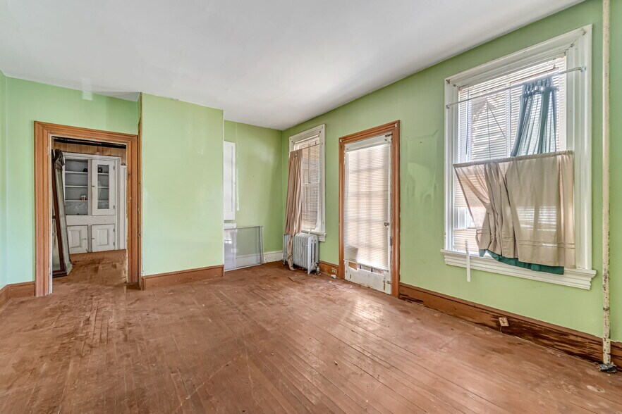 More Photos Of 177 East Ave, Bridgeton Apartments For Sale