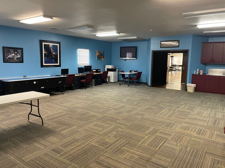 More Photos Of 8568 Stults Rd, Dallas Religious Facility For Sale