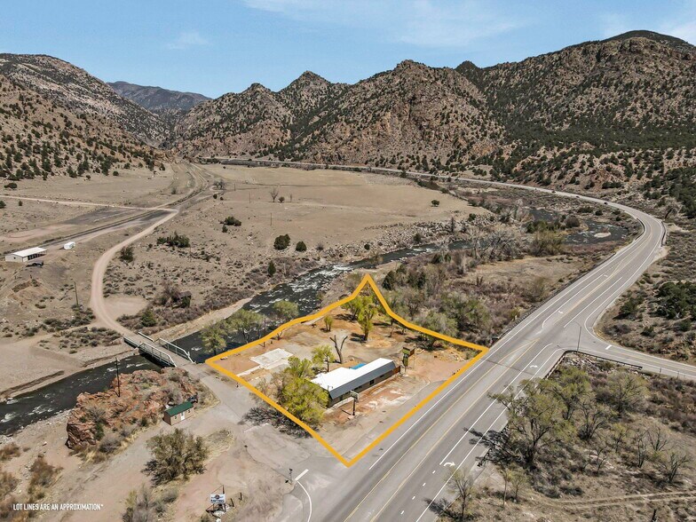 More Photos Of 27077 US Highway 50, Cotopaxi General Retail For Sale