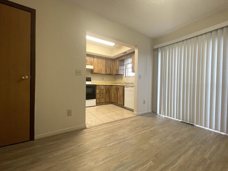 More Photos Of 5274-5280 Portland St, Columbus Apartments For Sale