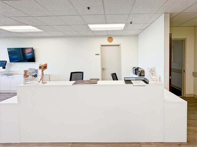 More Photos Of 1500 Main St, Springfield Coworking Space