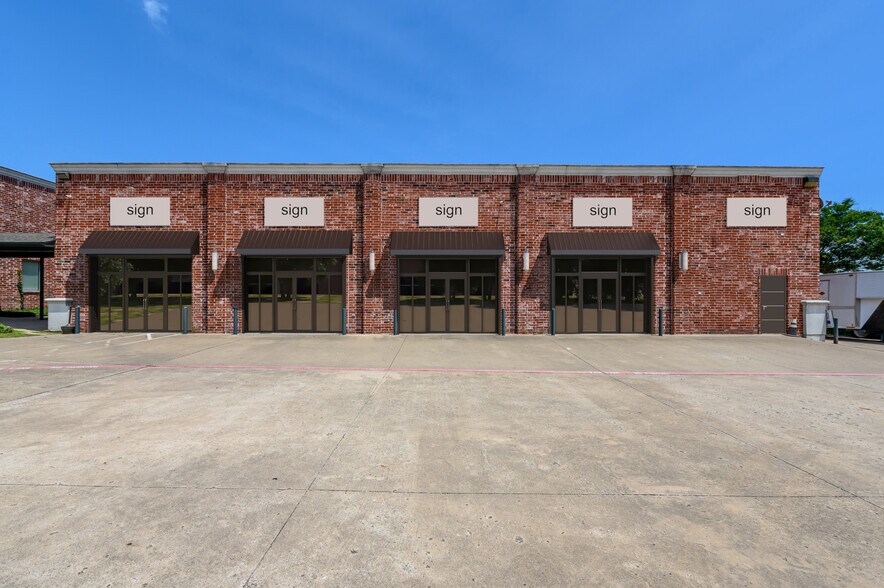 More Photos Of 123-125 W Princeton Dr, Princeton Storefront Retail Office For Lease