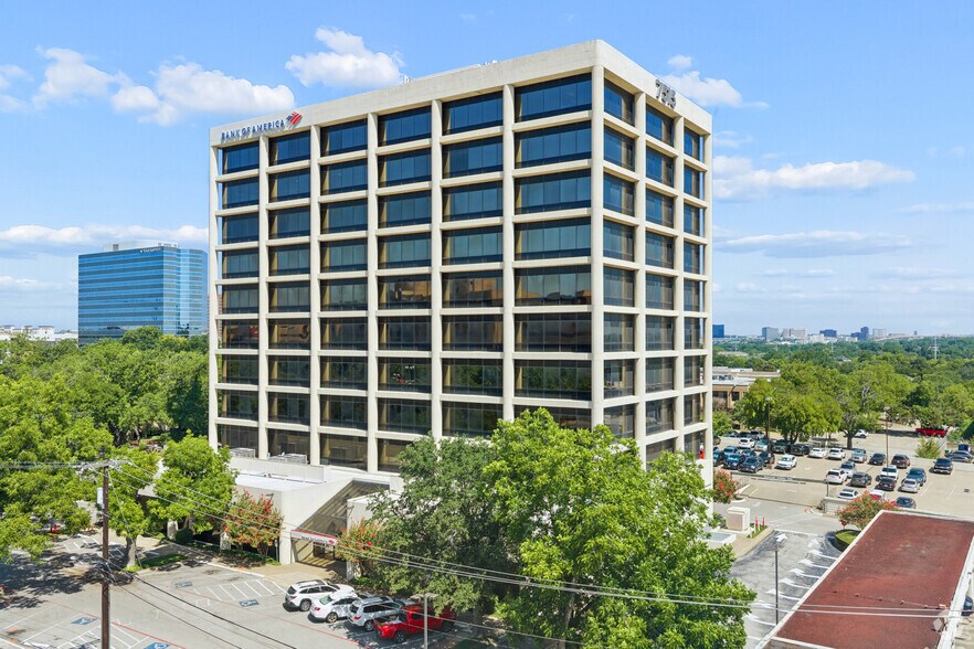 Primary Photo Of 7515 Greenville Ave, Dallas Medical For Lease