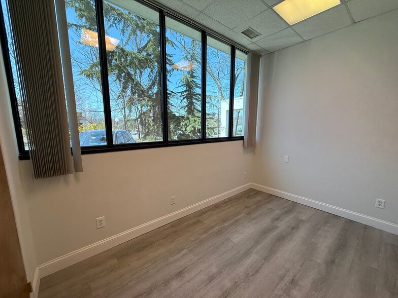 More Photos Of 79 Route 59, Suffern Medical For Lease