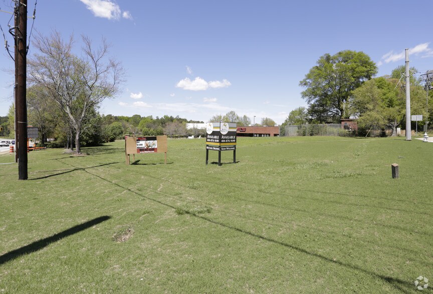 More Photos Of 3201 Atlanta Industrial Pky, Atlanta Land For Lease