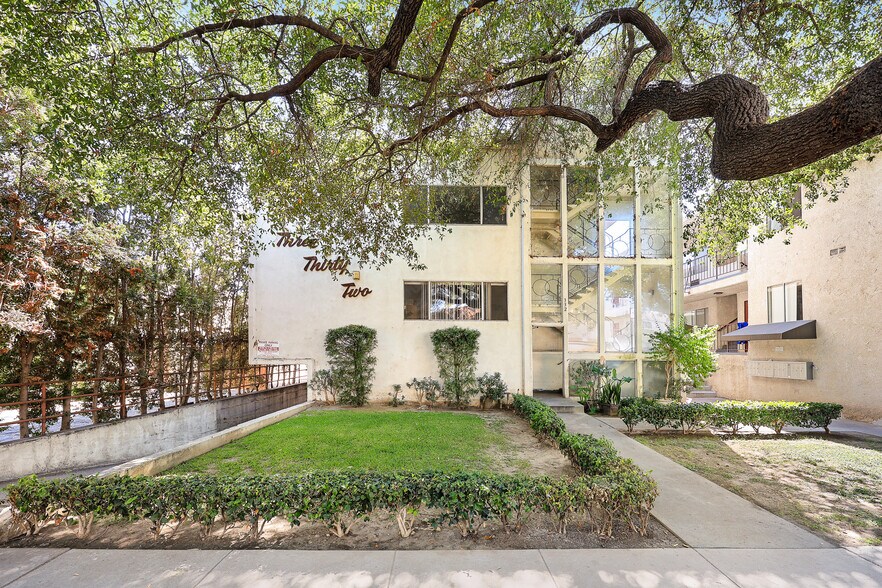 More Photos Of 332 Riverdale Dr, Glendale Apartments For Sale