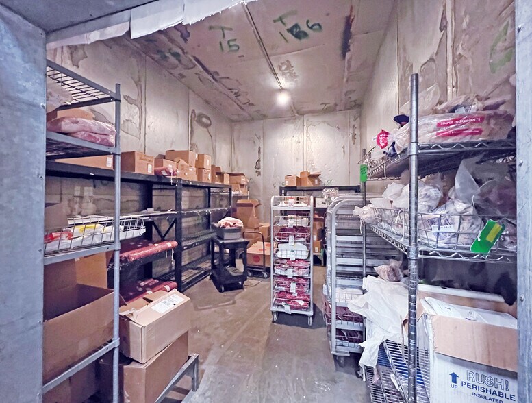 More Photos Of 55 Main St, Dell Industrial For Sale