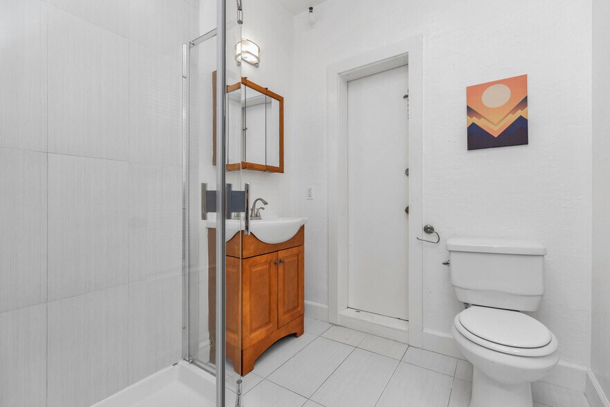 More Photos Of 1163 Pine St, San Francisco Apartments For Sale