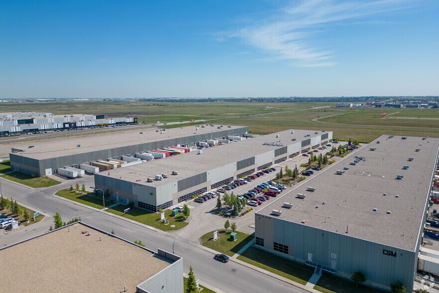 More Photos Of 10760 25th St NE, Calgary Warehouse For Lease