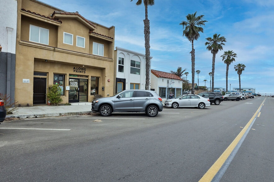 More Photos Of 4741 Point Loma Ave, San Diego Storefront Retail Residential For Sale
