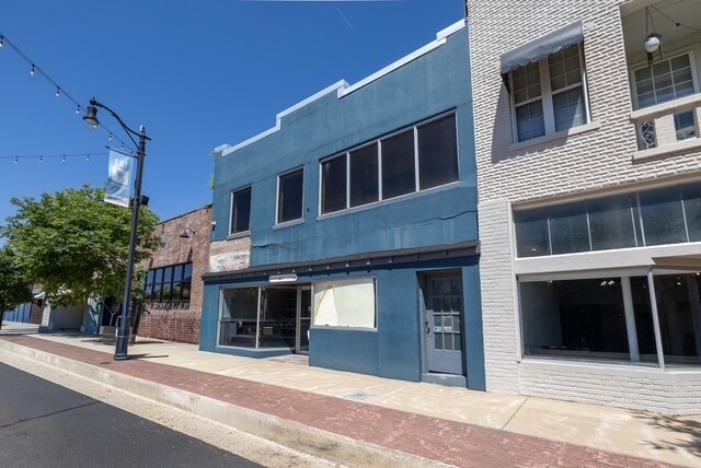 More Photos Of 211 N Pruett St, Paragould Flex For Sale