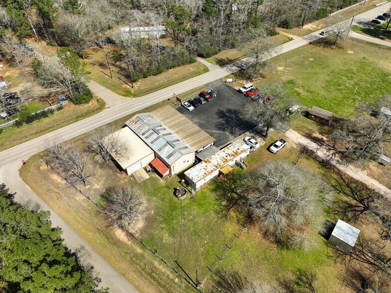 More Photos Of 17163 Rabon Chapel Rd, Montgomery Service For Sale