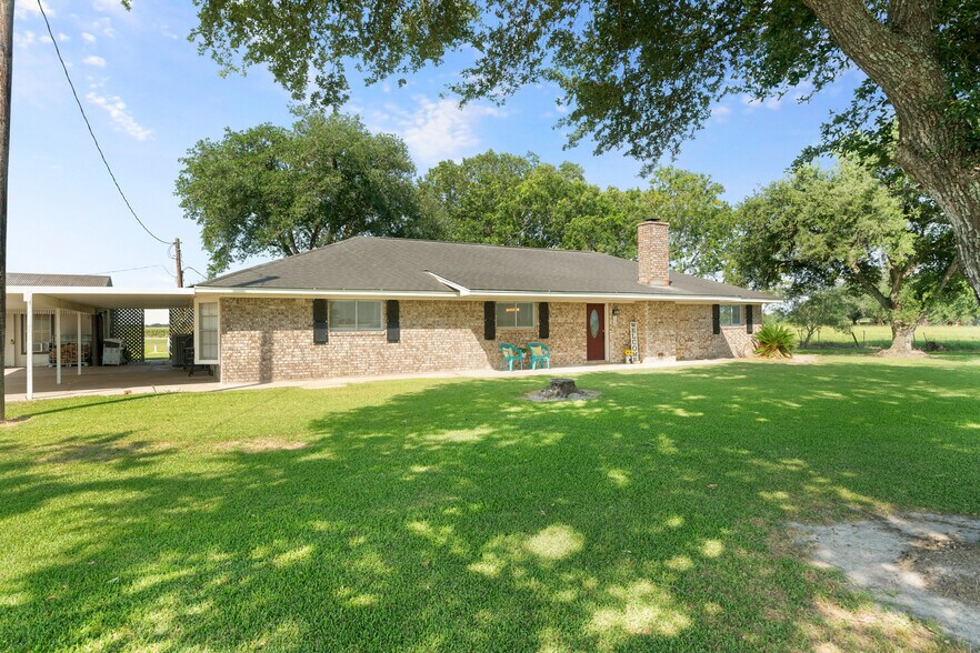 More Photos Of 2555 Straznicky Rd, Beasley Flex For Sale