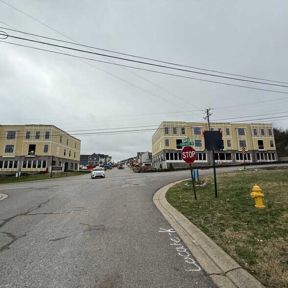 More Photos Of 100 Oasis Dr, La Vergne Apartments For Lease