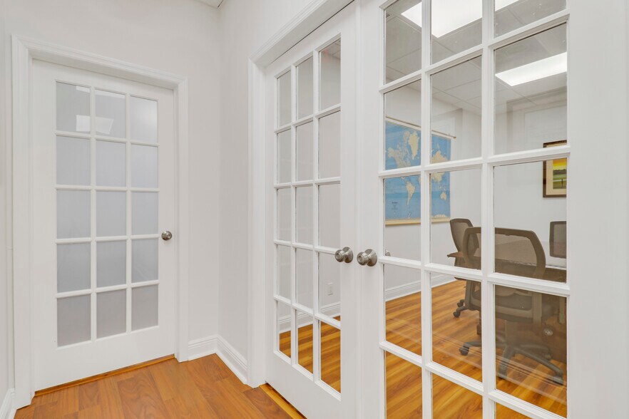 More Photos Of 725 N Hwy A1A, Jupiter Medical For Sale