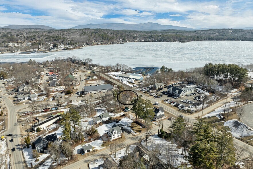 More Photos Of 252 Daniel Webster Hwy, Meredith Office For Sale