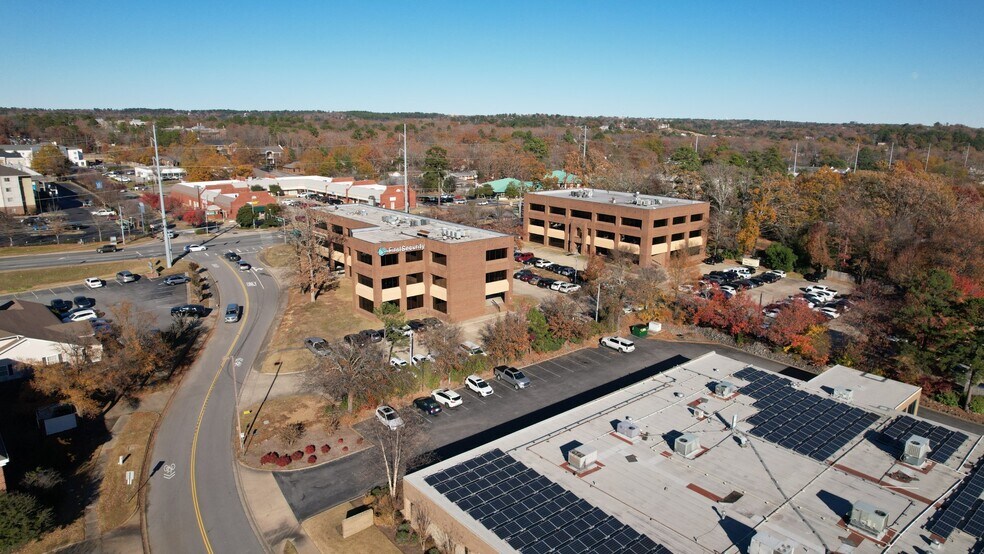 More Photos Of 10421 W Markham St, Little Rock Office For Lease