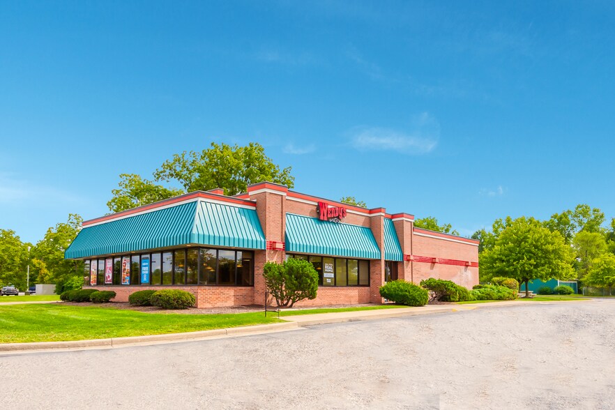 More Photos Of 980 E Saginaw Hwy, Grand Ledge Fast Food For Sale