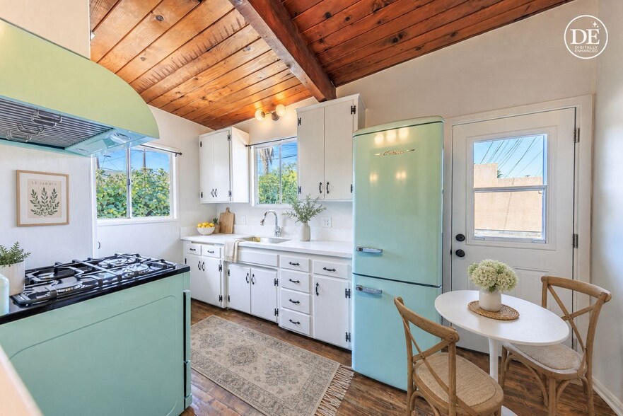 More Photos Of 5629 Cleon Ave, North Hollywood Multifamily For Sale