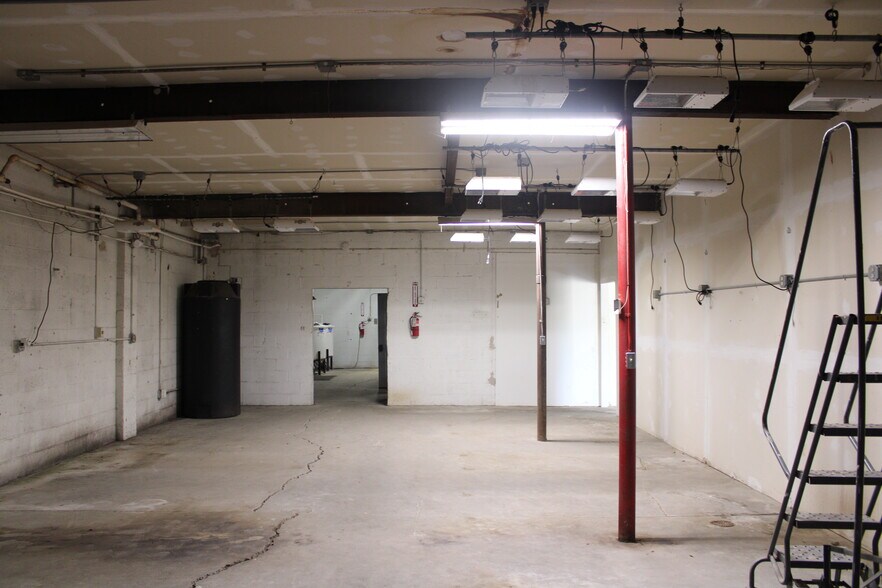 More Photos Of 333 Hamblin Ave W, Battle Creek Warehouse For Sale