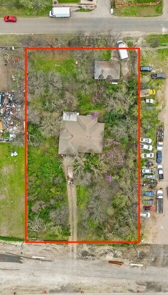 More Photos Of 410 Ellis Ave, Red Oak Land For Lease