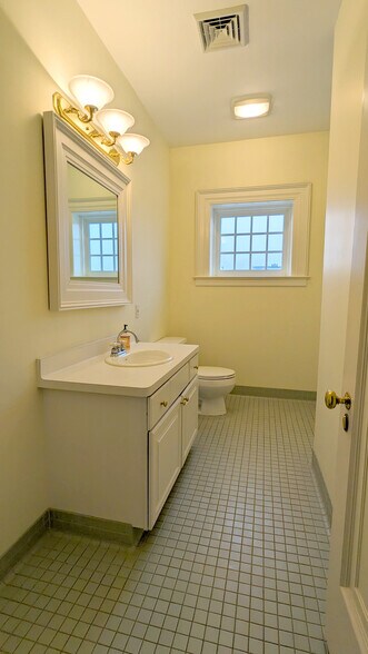 More Photos Of 525 Delaware Ave, Buffalo Office For Sale