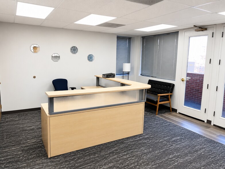 More Photos Of 8853-8859 Fox Dr, Thornton Medical For Sale
