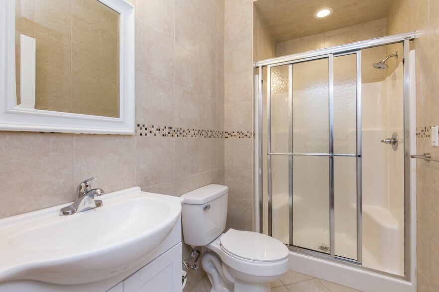 More Photos Of 1804 E Huntingdon St, Philadelphia Apartments For Sale