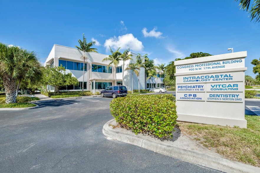More Photos Of 900 NW 17th Ave, Delray Beach Medical For Sale