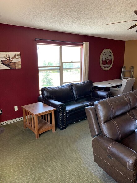 More Photos Of 715 Highway 64 E, Eagle Nest Hotel For Sale