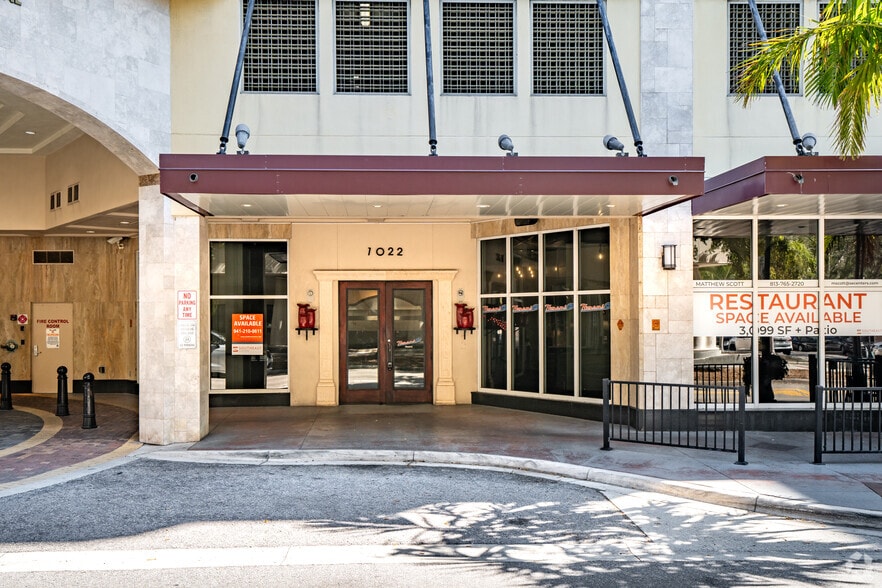 More Photos Of 100 Central Ave, Sarasota Apartments For Lease