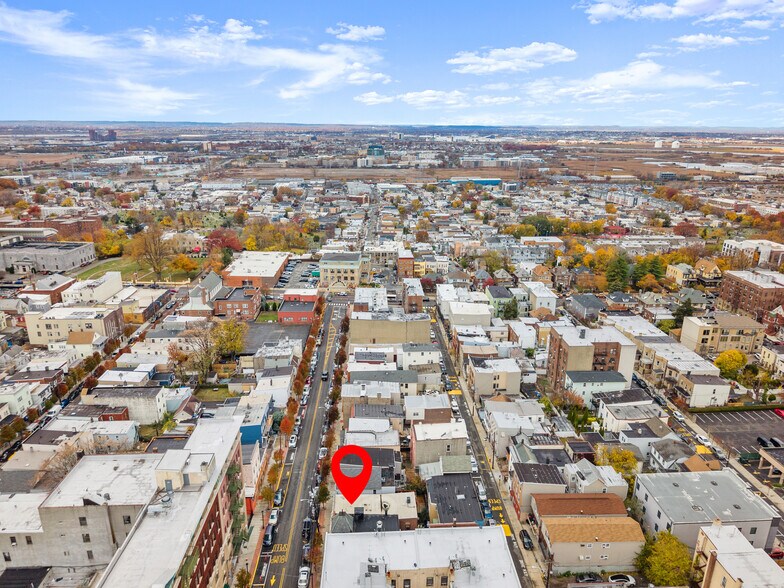 More Photos Of 510 43rd St, Union City Medical For Sale