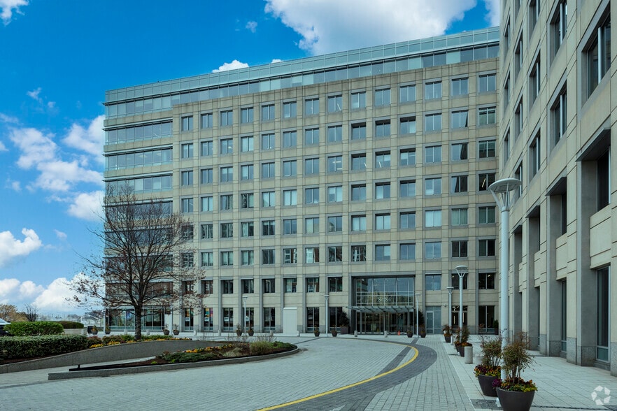 More Photos Of 8484 Westpark Dr, McLean Office For Lease