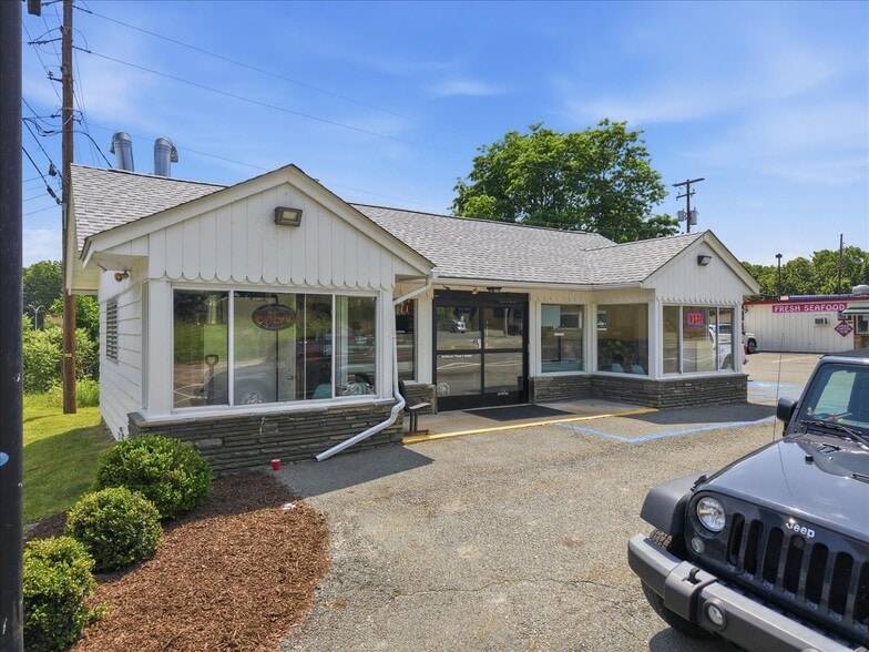 More Photos Of 44 Welwood Ave, Hawley Freestanding For Sale