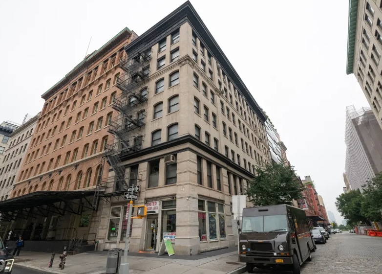 More Photos Of 177 Hudson St, New York General Retail For Lease