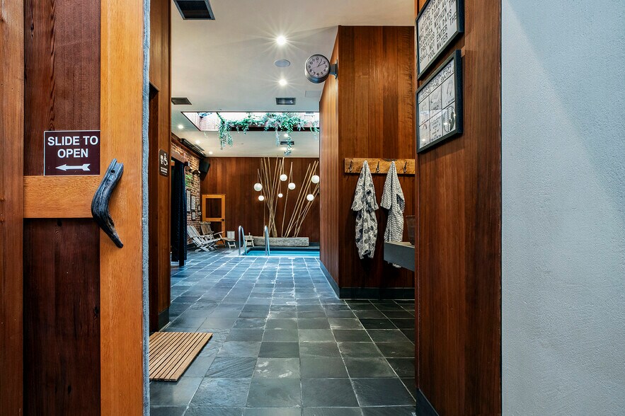 More Photos Of 466 Eddy St, San Francisco General Retail For Sale