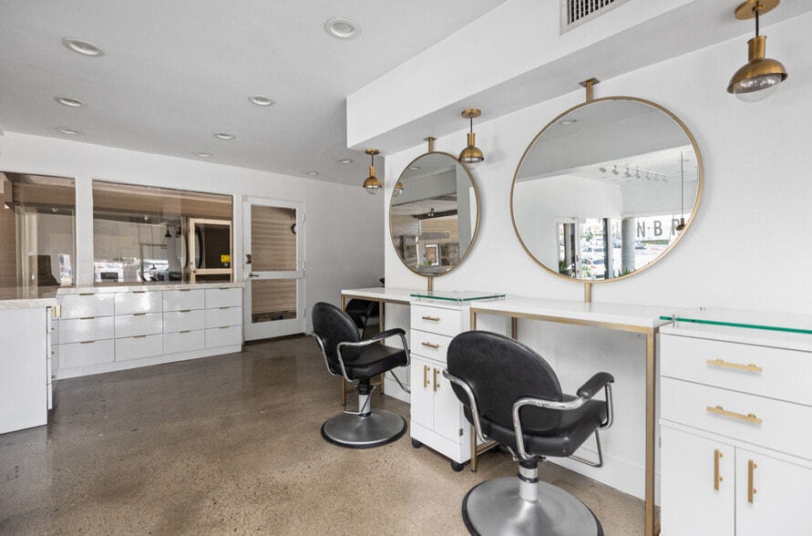 More Photos Of 1590 S Coast Hwy, Laguna Beach Storefront Retail Office For Sale