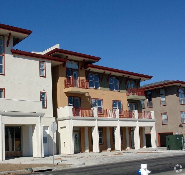 More Photos Of 965 Doubles Dr, Santa Rosa Apartments For Lease