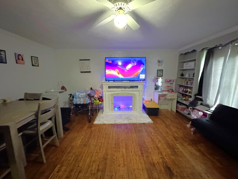 More Photos Of 28 Frederick St, Binghamton Office Residential For Sale