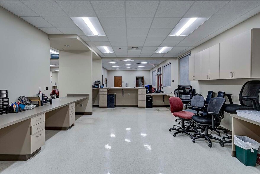 More Photos Of 1242 W Shipley Ferry Rd, Kingsport Medical For Sale