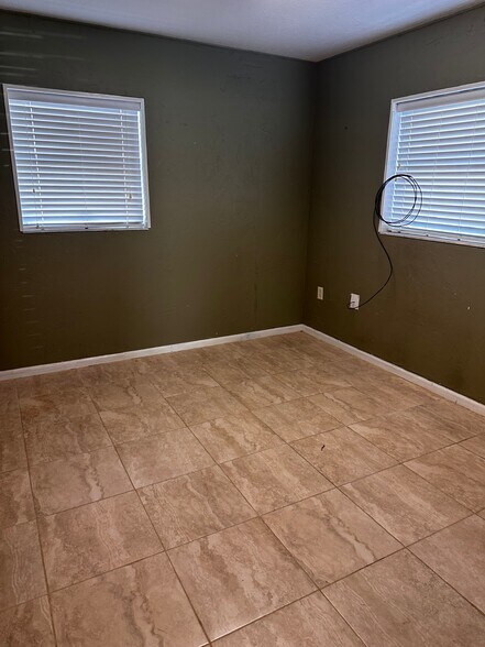 More Photos Of , Bradenton Office For Sale