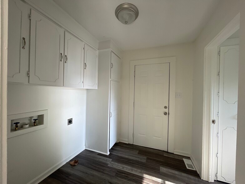 More Photos Of , Spartanburg Unknown For Sale