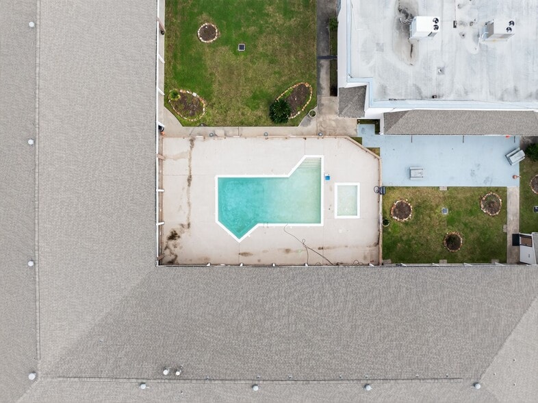 More Photos Of 3801 Highway 73, Port Arthur Hotel For Sale