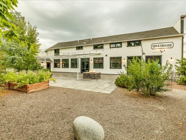 More Photos Of 121 E 2nd Ave, Niwot Restaurant For Lease