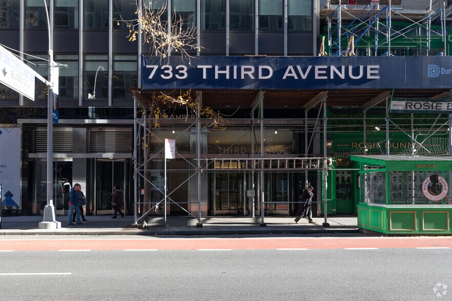 More Photos Of 733 Third Ave, New York Coworking Space