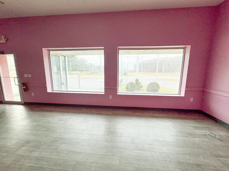 More Photos Of 370 N Broadway, Pennsville Freestanding For Sale